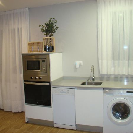 Apartamentos La Pereda Сантандер Екстериор снимка