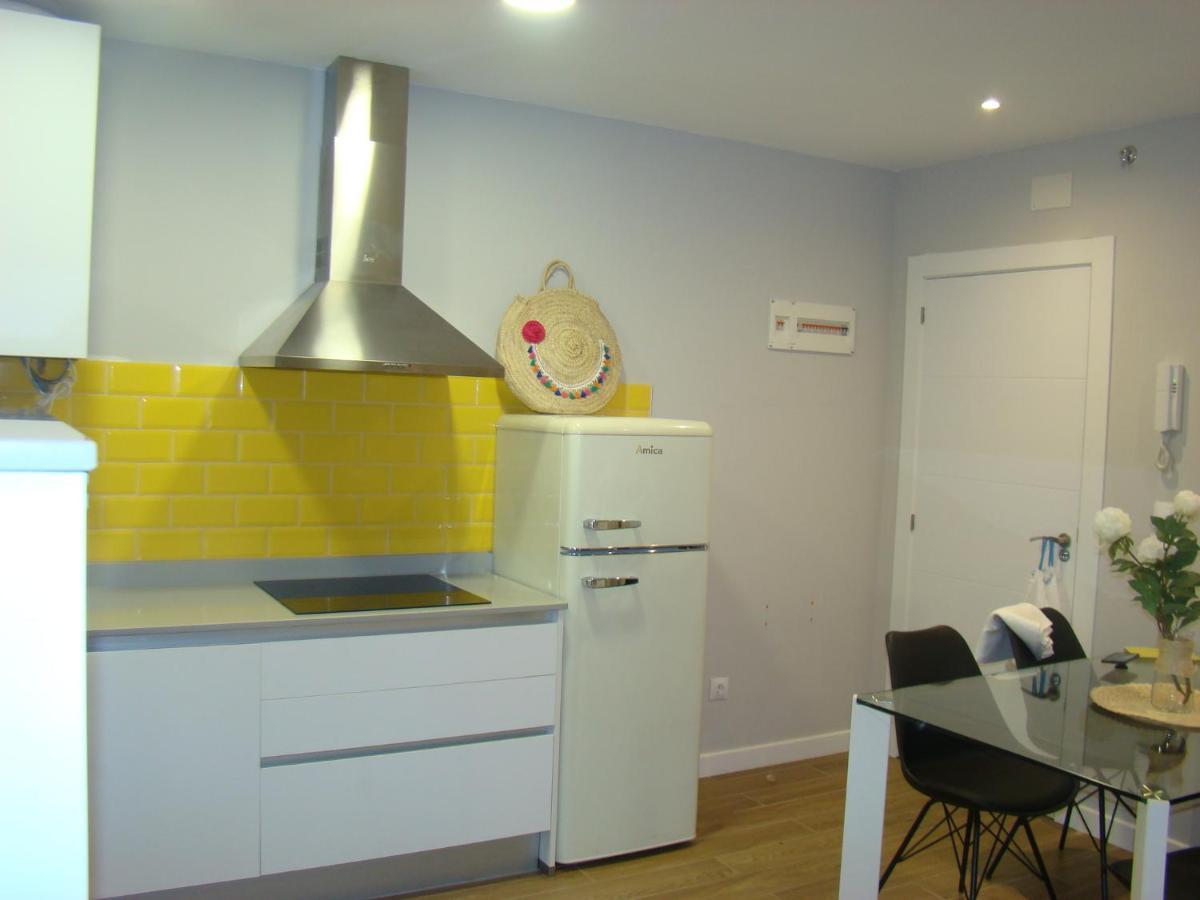 Apartamentos La Pereda Сантандер Екстериор снимка
